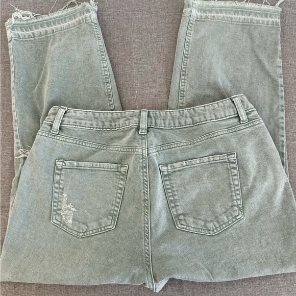 M jeans by Maurice’s Women's Distressed Green Jeans - Picture 2 of 7
